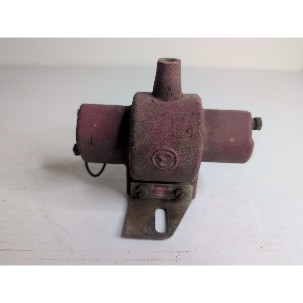 Mallory Flash Fire Molded Coil U-12 Universal 12 Volt NOT TESTED